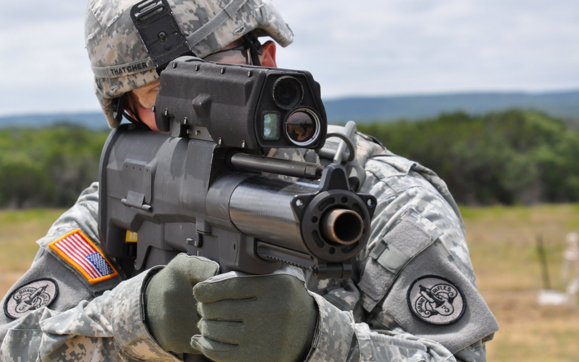 xm25 système d explosion semi-automatique dans l air coups de 25mm soldat grand états-unis casque