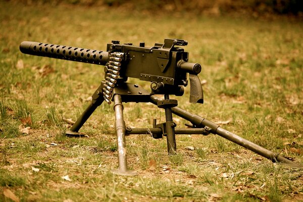 A machine gun is a weapon of cool people