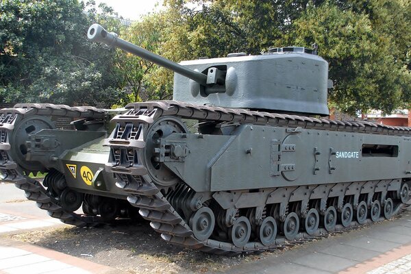 Photo du monument du char d infanterie