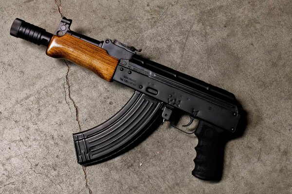 Fusil Kalashnikov aks74u