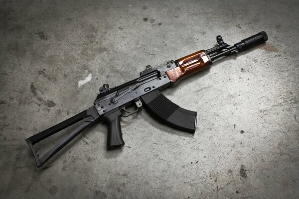 Fusil Kalashnikov AKs-74 plegable