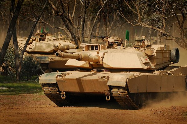 Amerykański czołg Abrams na szkoleniu wojskowym