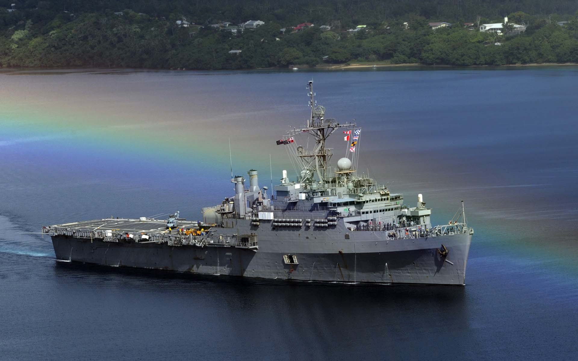 marina barco combate arco iris mar