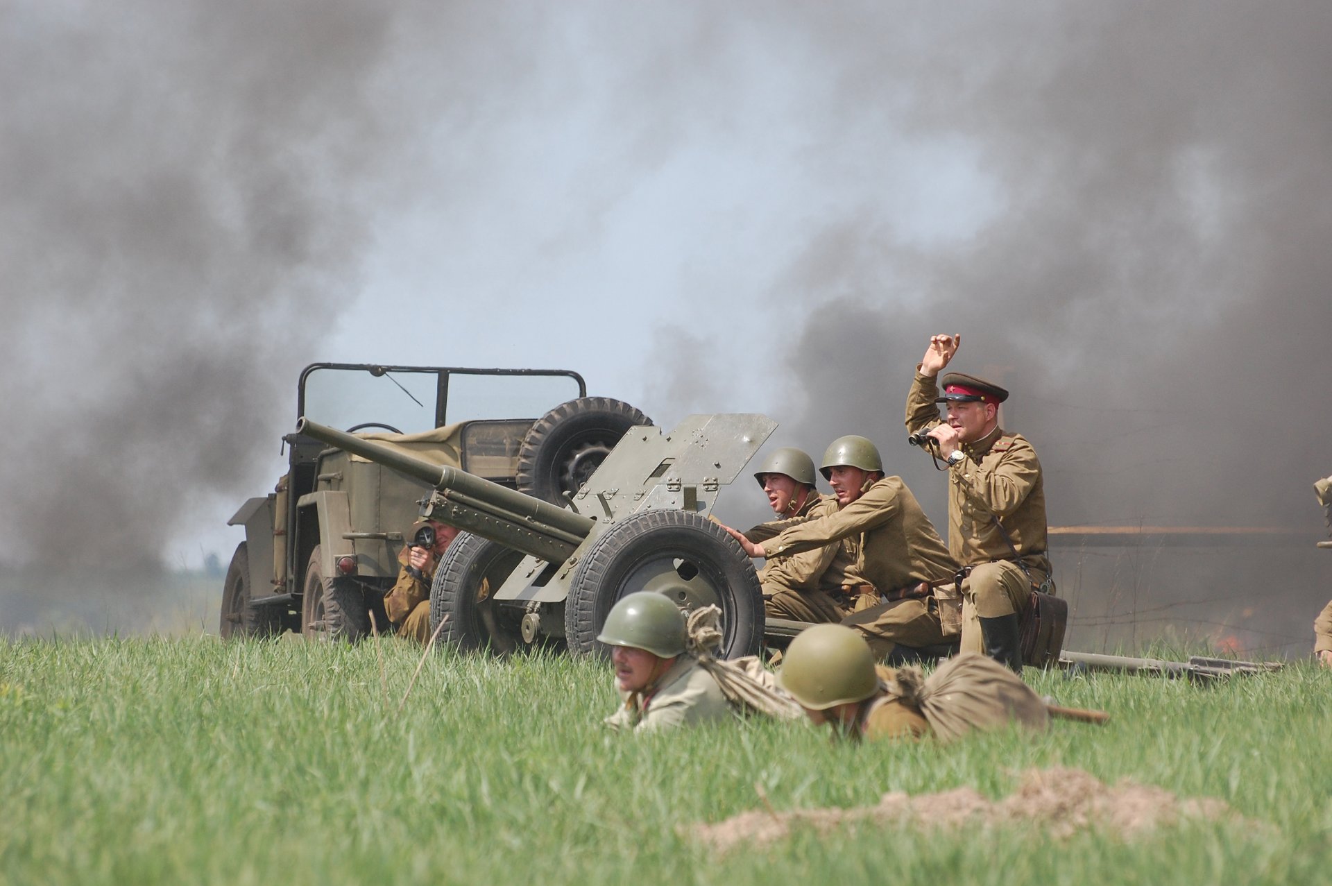 broń żołnierze armata wojskowa rekonstrukcja historyczna