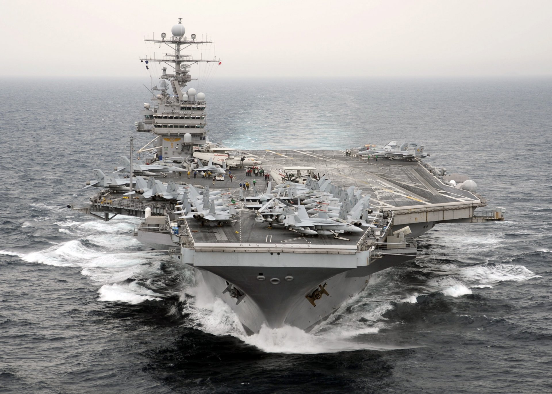 multi-purpose the carrier nuclear power plant of the nimitz number cvn-71 theodore roosevelt deck fighters ocean