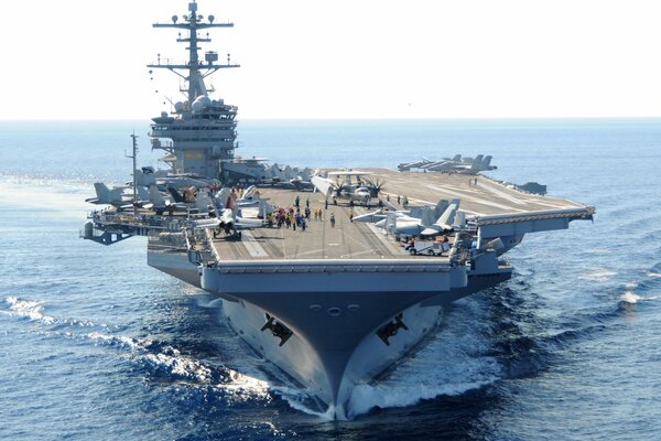 The last tenth aircraft carrier from nuclear power plants of the Nimitz type, cvn-77 number