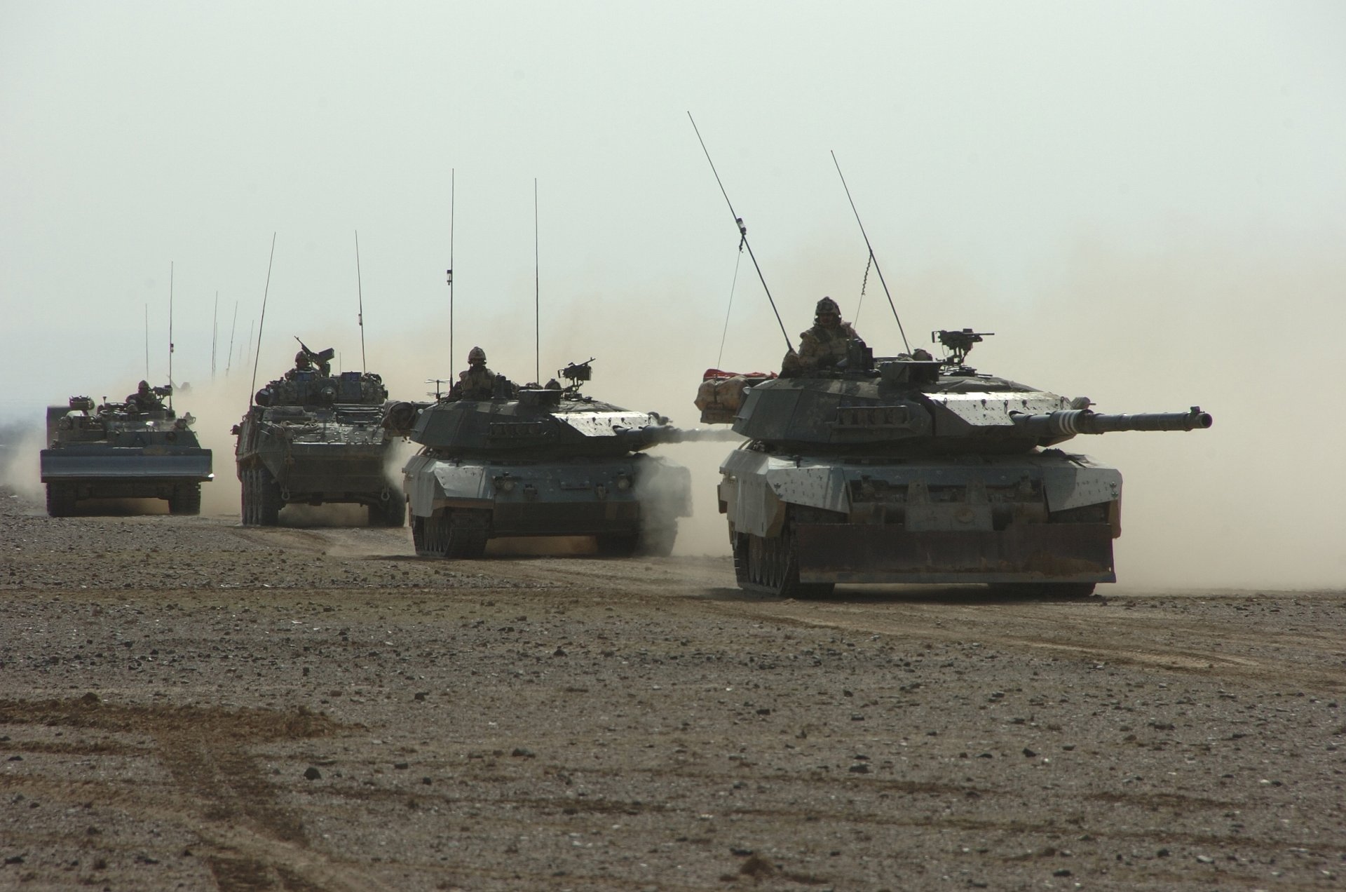 leopard-1 tanque alemania convoy tecnología guerra