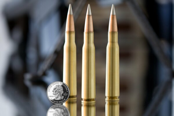 Professionnel macro tir munitions et pièce de monnaie super