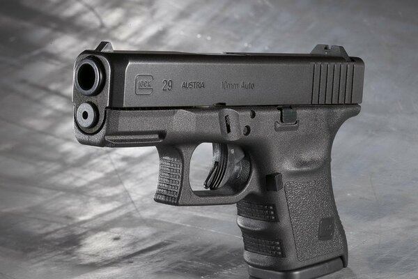 Pistolet autrichien Glock 29