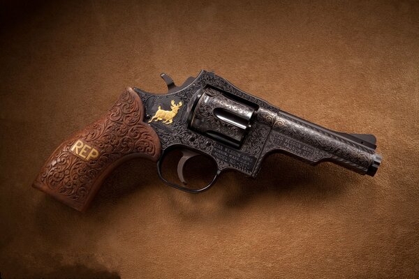 Vintage wesson d11 Revolver