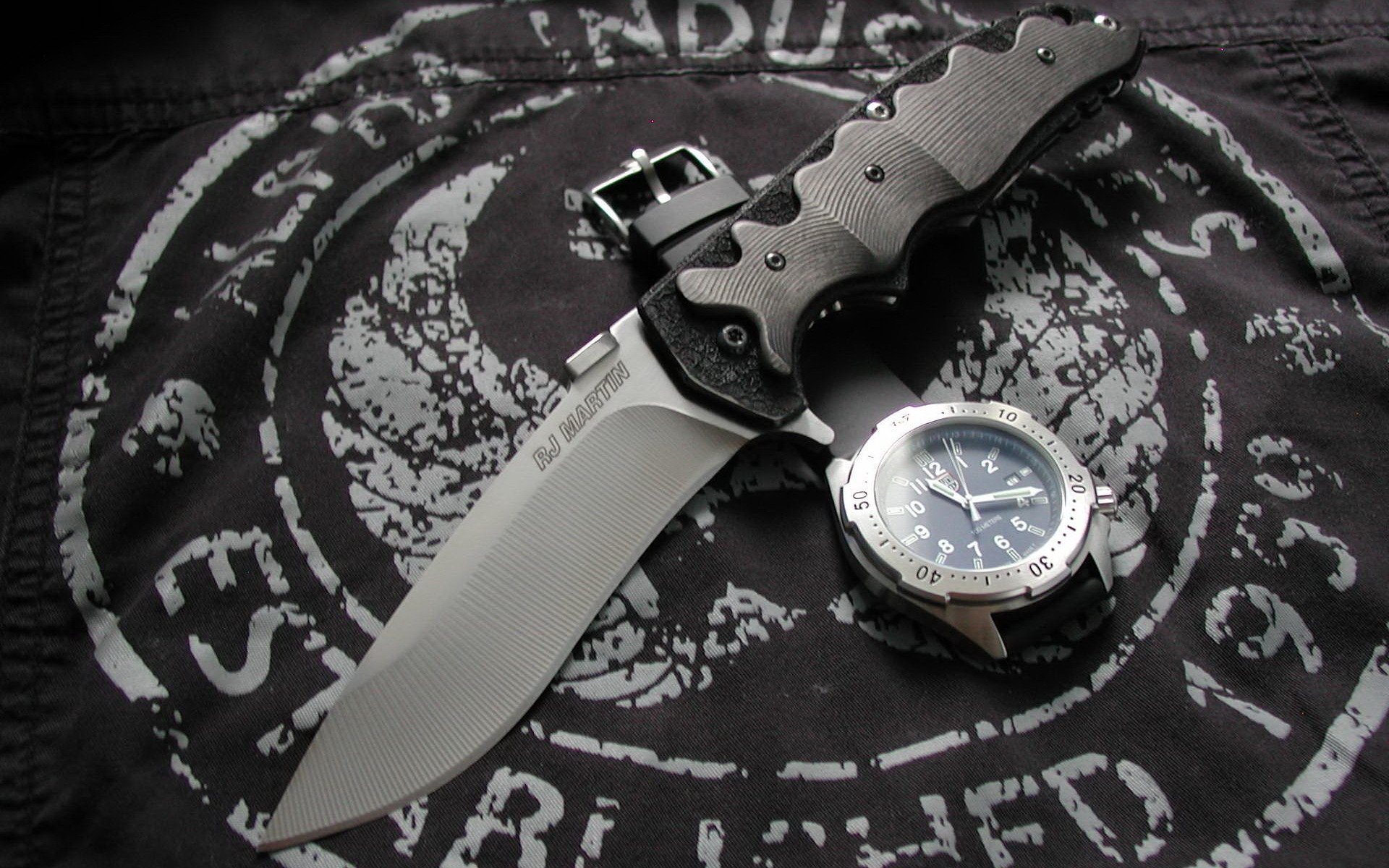 knife knives&wristwatch watches cloth