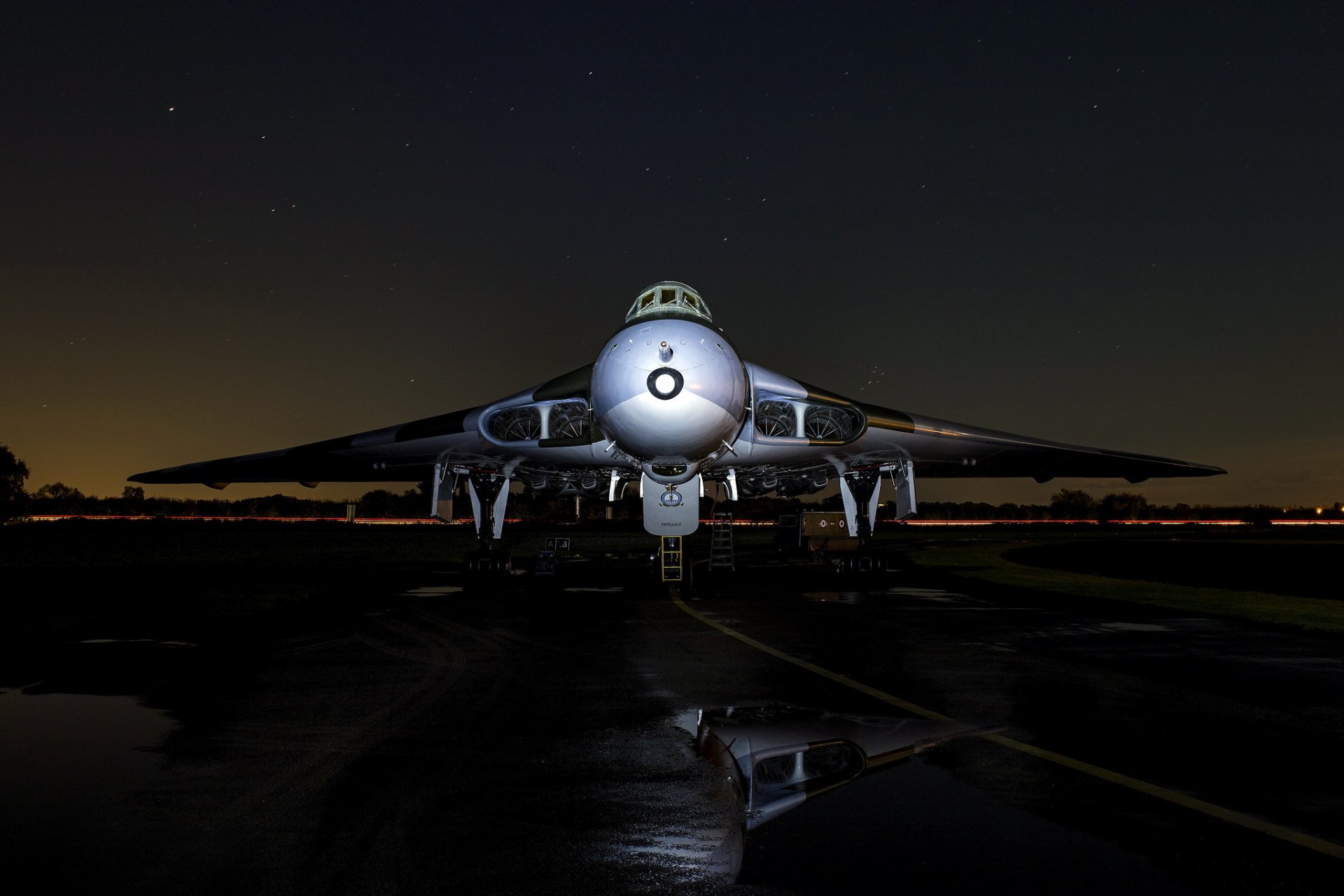 vulcan bomber plane