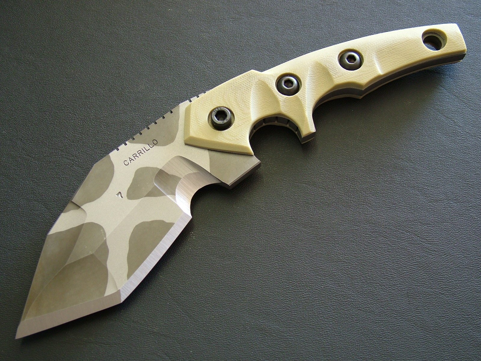 arme blanche couteau corrillo militaire