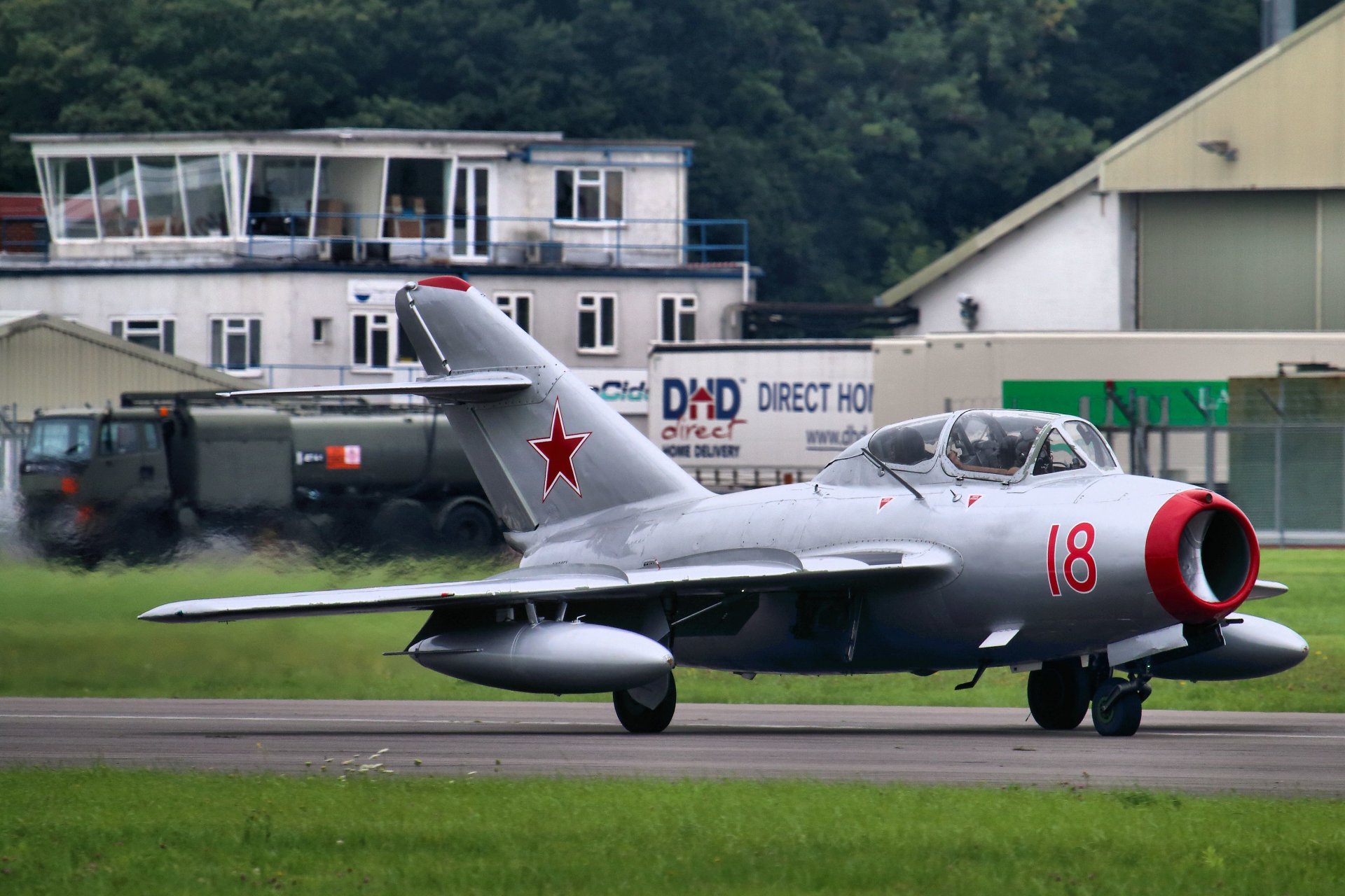 mig-15 sovietico combattente