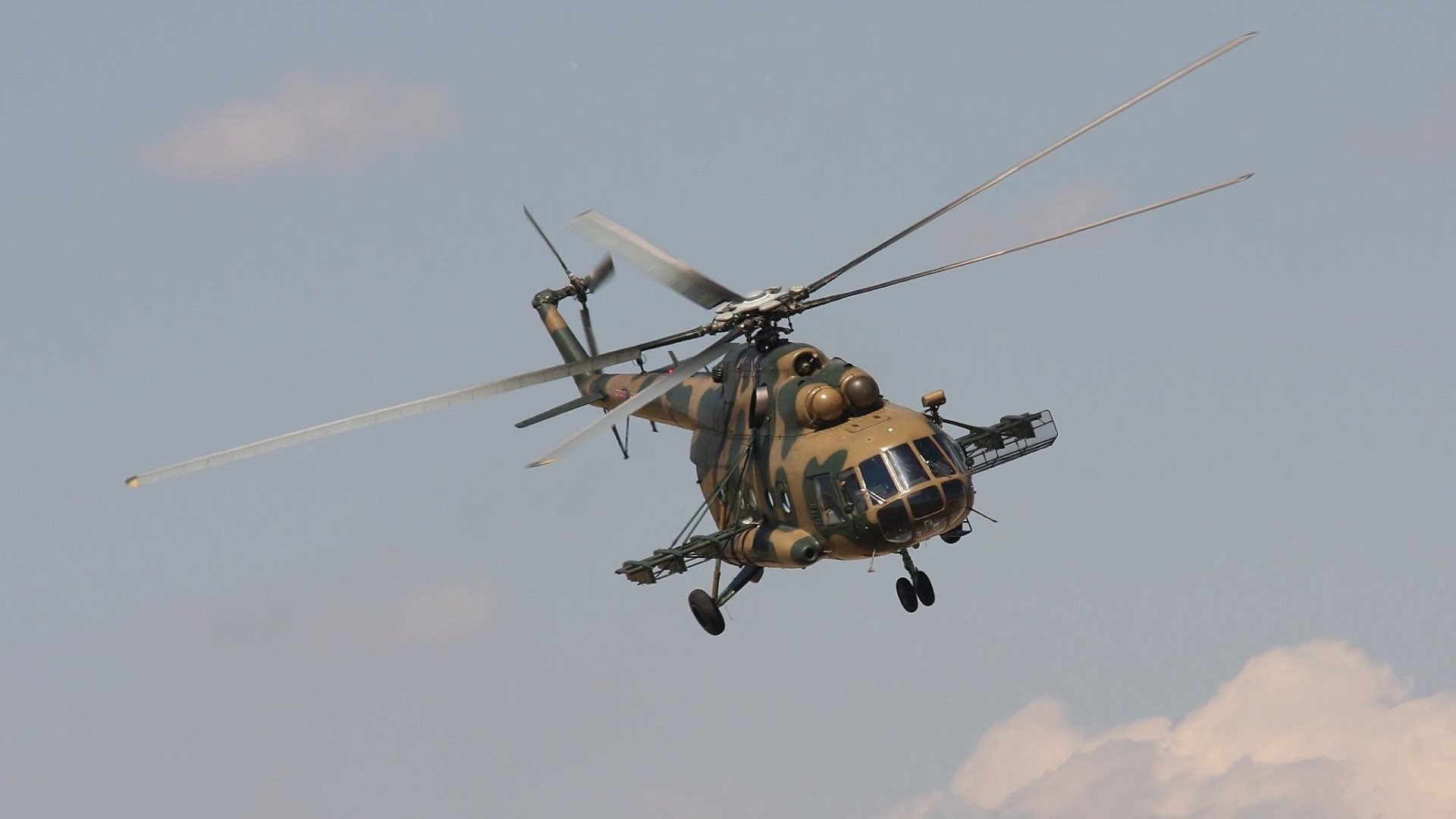 militar fuerza aérea rusia mi-171 mi-8