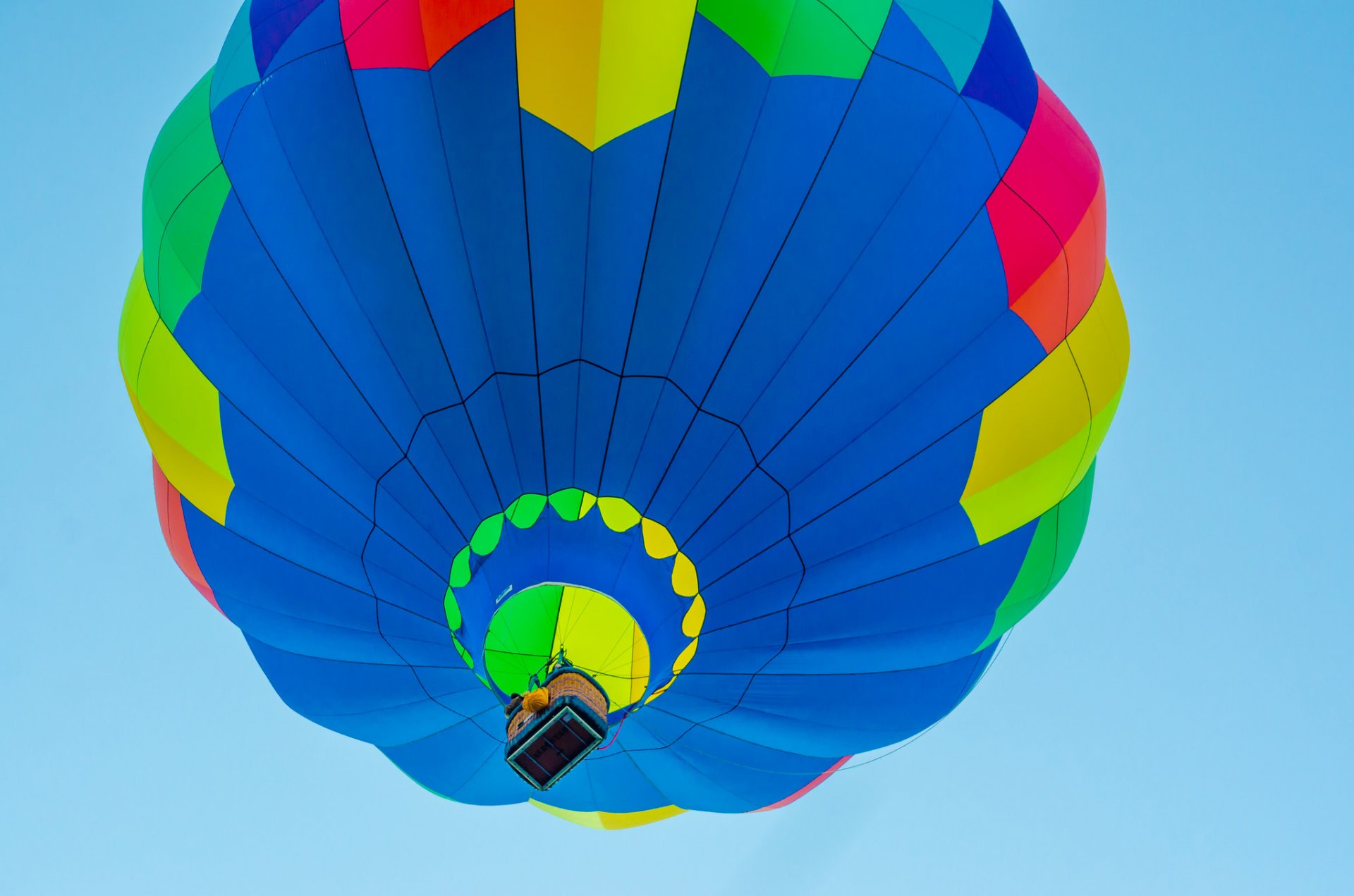 cielo vuelo cesta globo