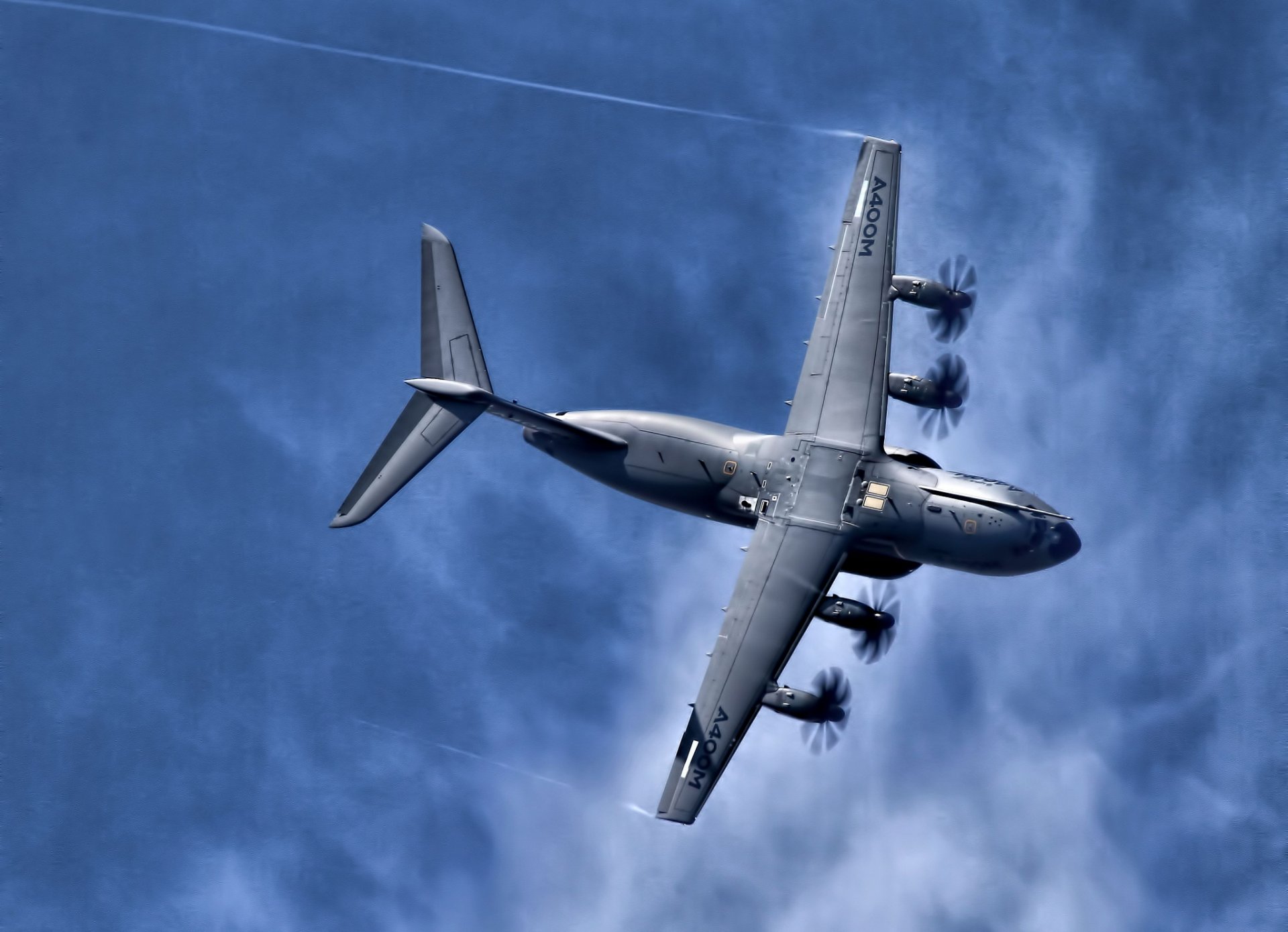 a400m cuatro motores turbohélice transporte militar avión