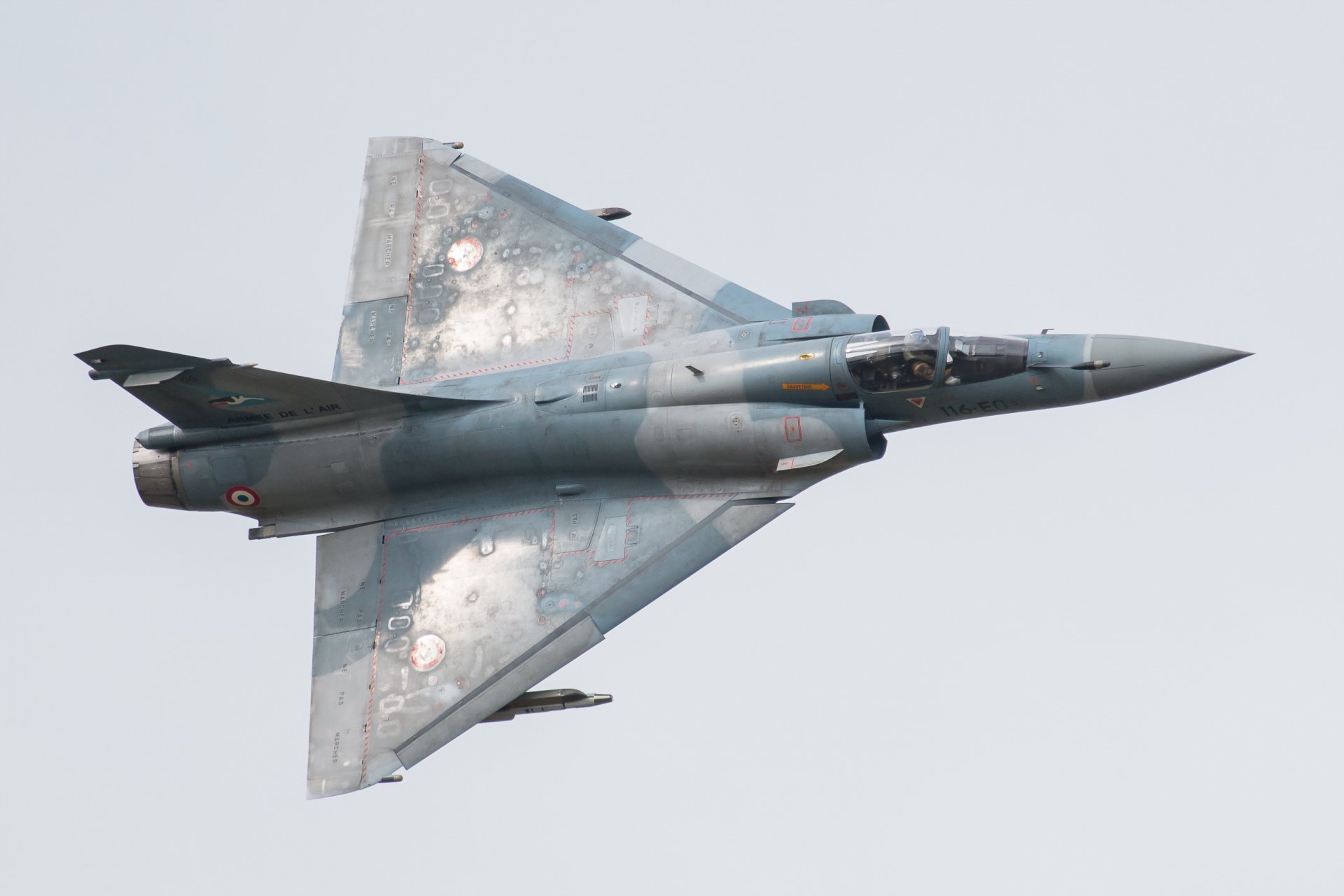 mirage 2000 avión armas