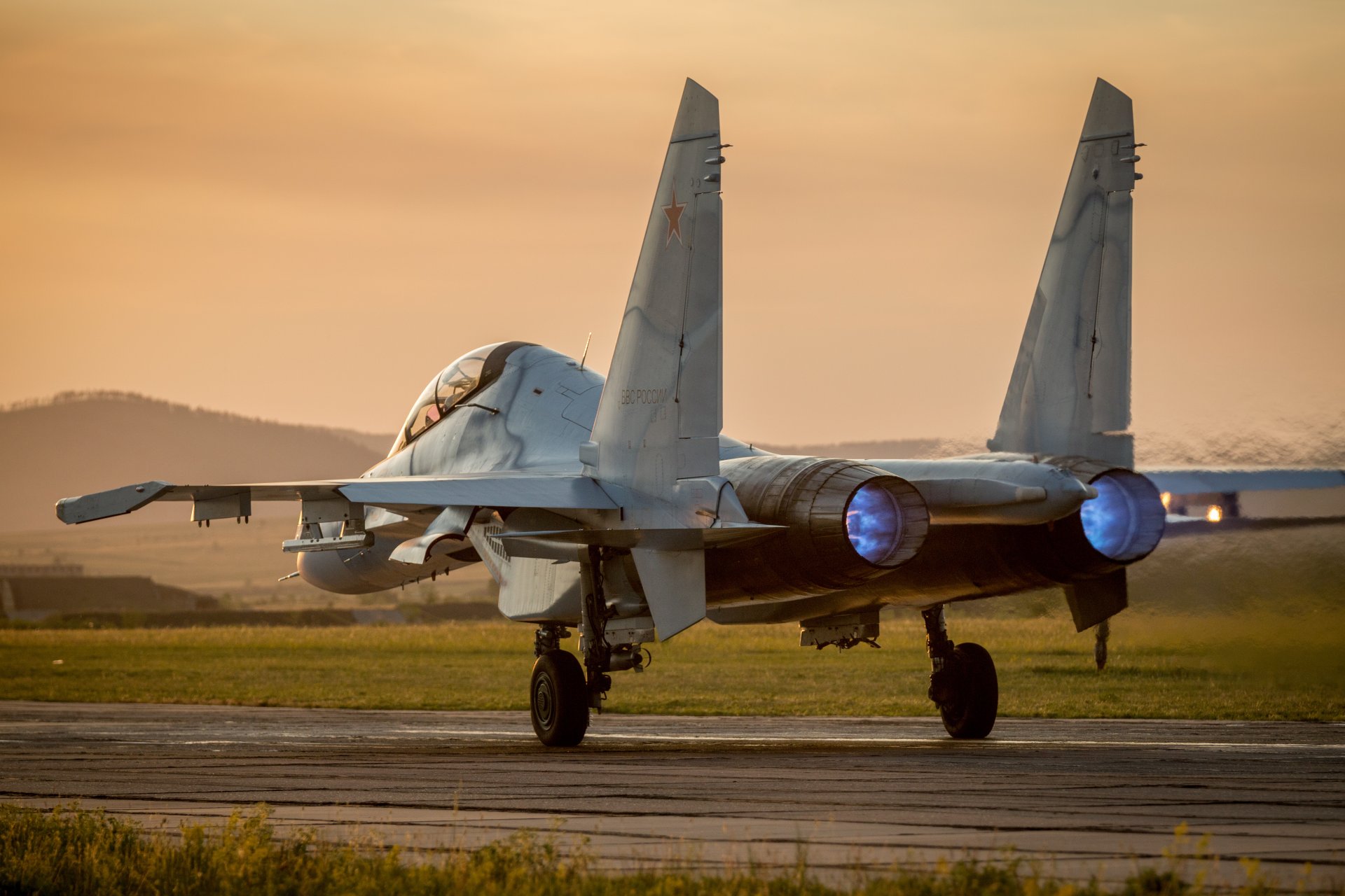 su-30cm russo biposto caccia multiuso campo d aviazione