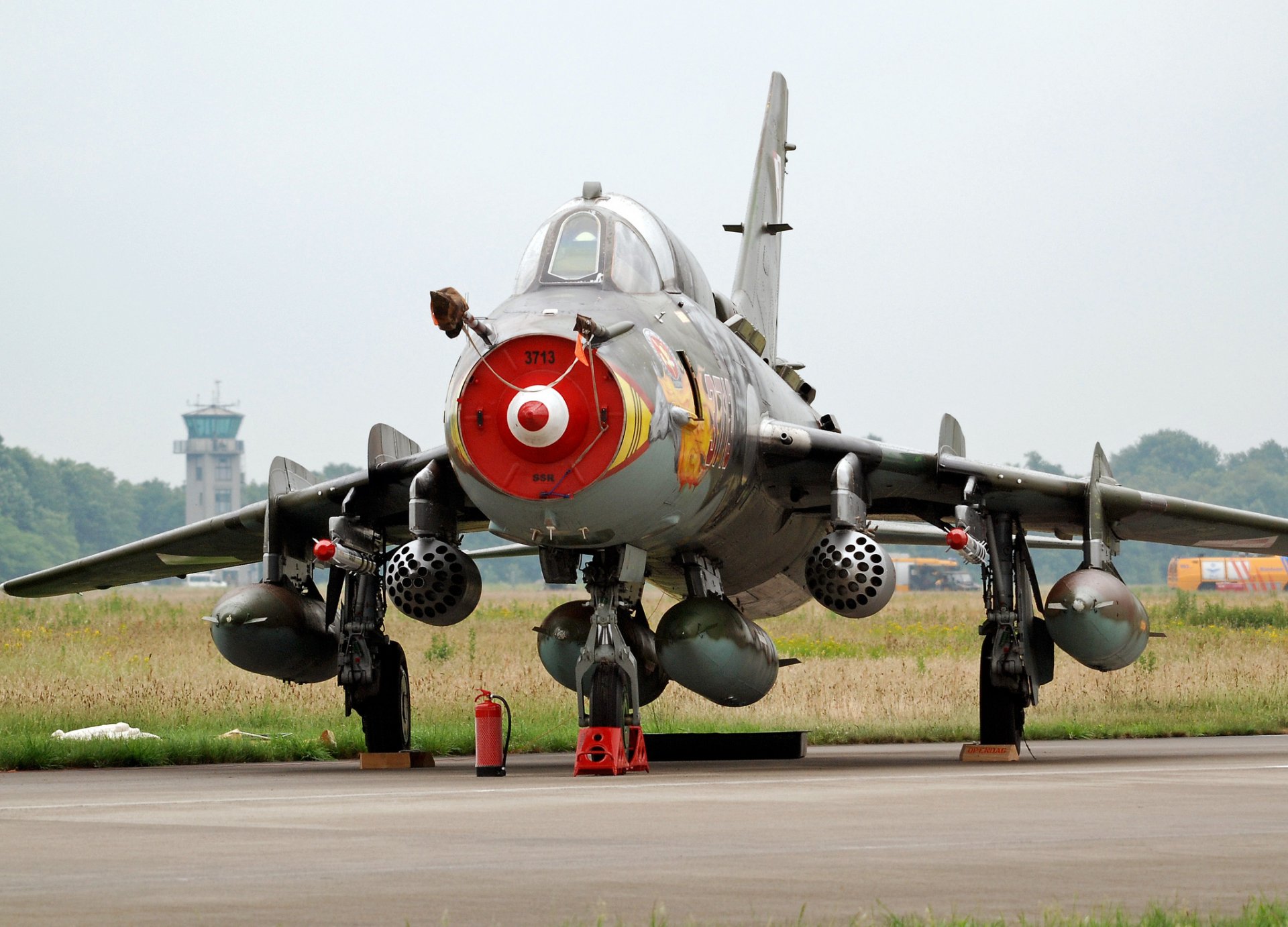 su-22m chasseur bombardier aérodrome