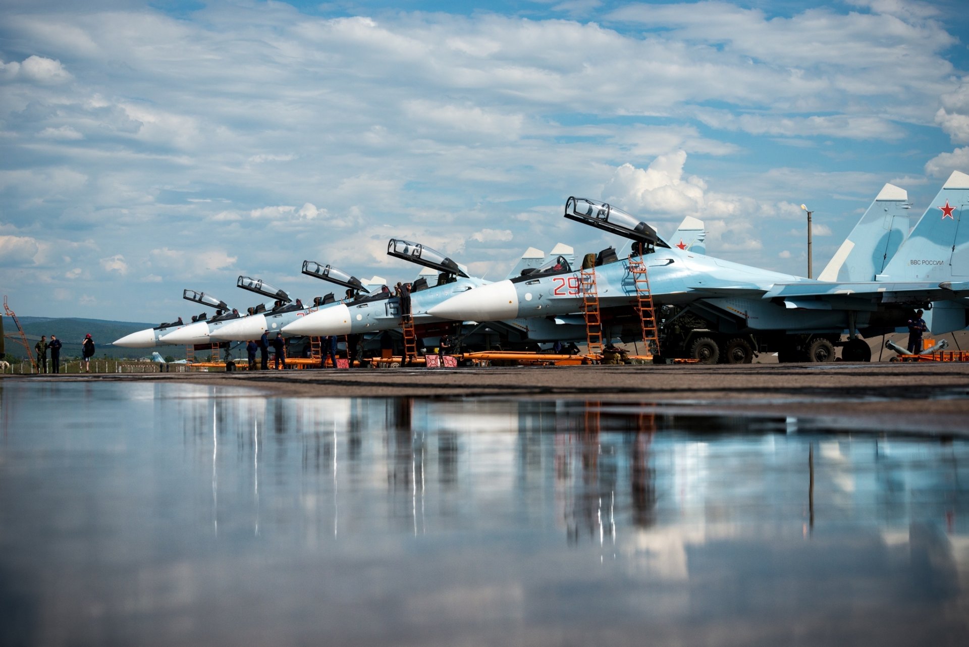 su-30sm rosyjskie myśliwce lotnisko