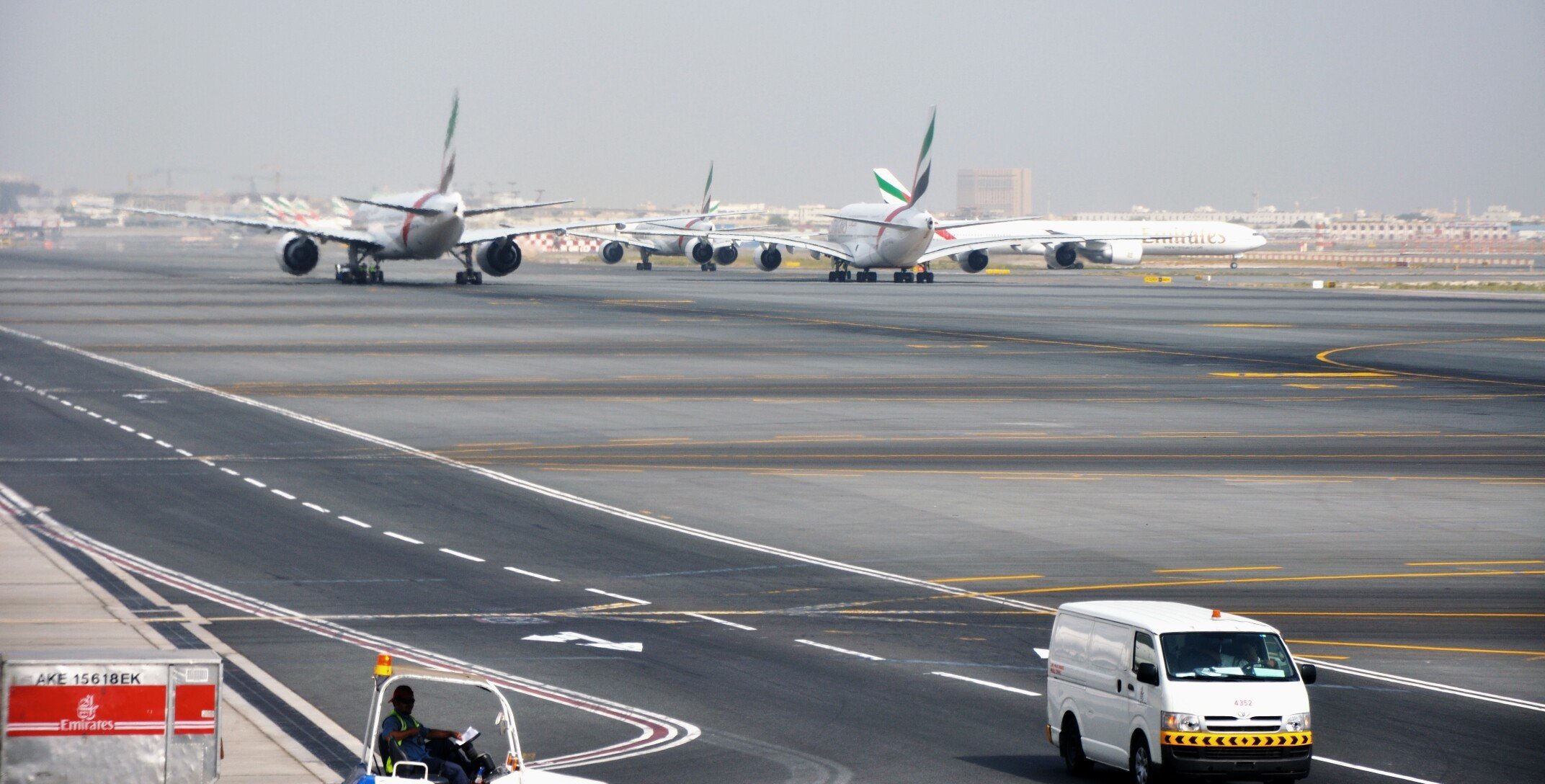 aeroporto aereo boeing er airbus a-380