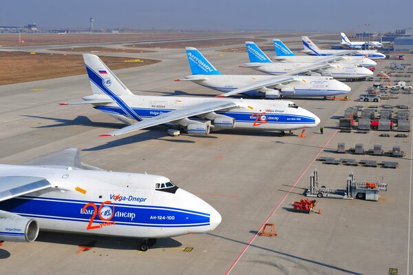 Transport, AN-124 aircraft of Leipzig Halle airlines at the airport