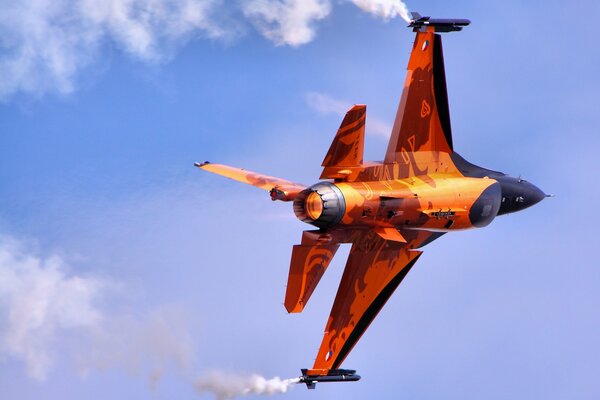 Fotos de aviones de combate para el Escritorio