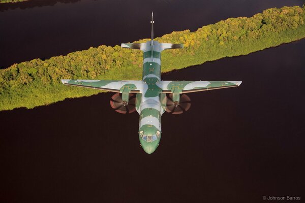 Aereo da trasporto turboelica militare