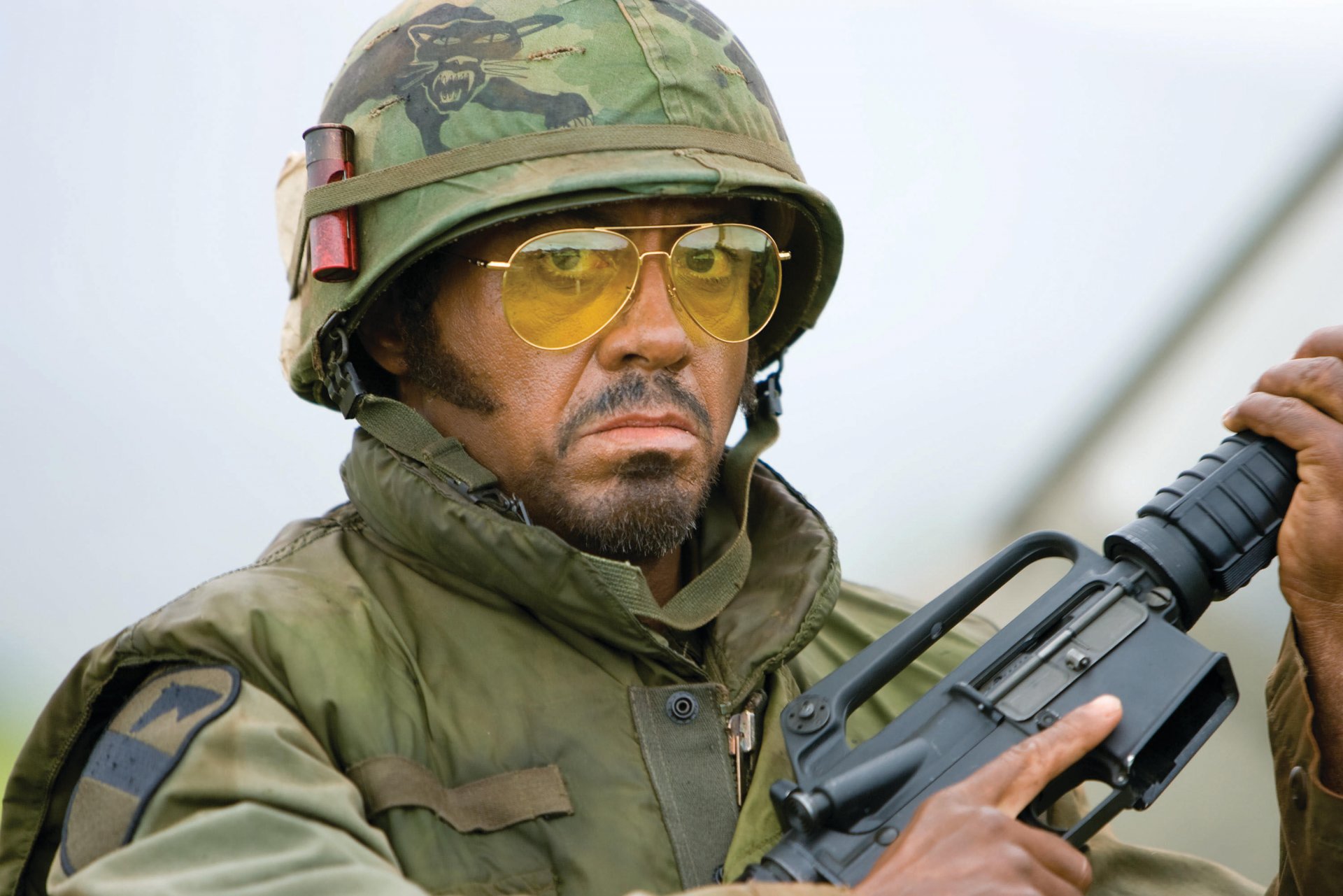 film soldaten ausfälle robert downey jr. waffen vietnam