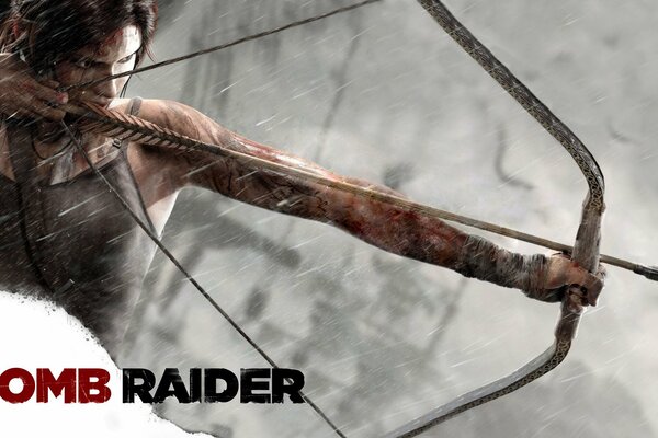 Lara Croft pronta a sparare con l arco