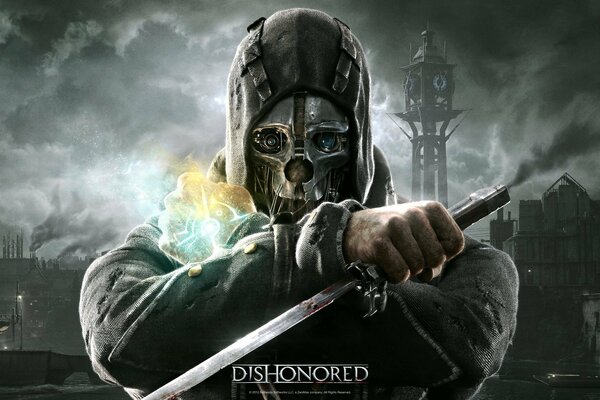 El héroe del juego en una máscara con una daga en un fondo gris tormenta