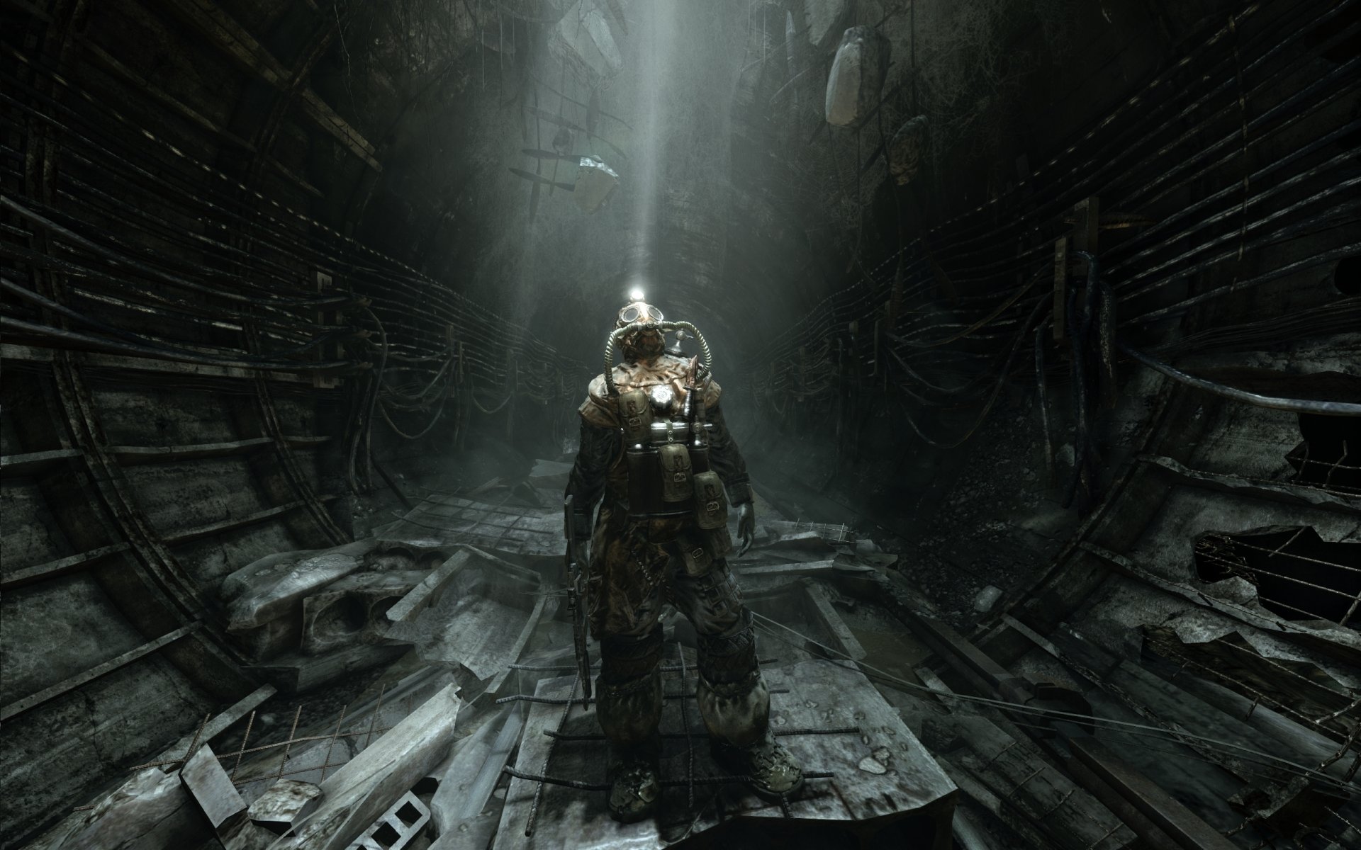 metro last light uomo luce