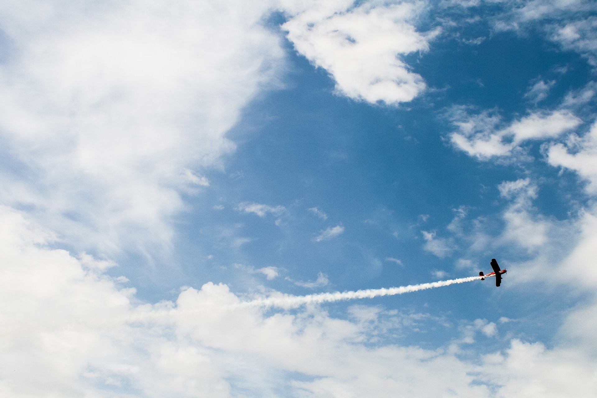 flugzeug mais fliegen himmel wolken schleppe