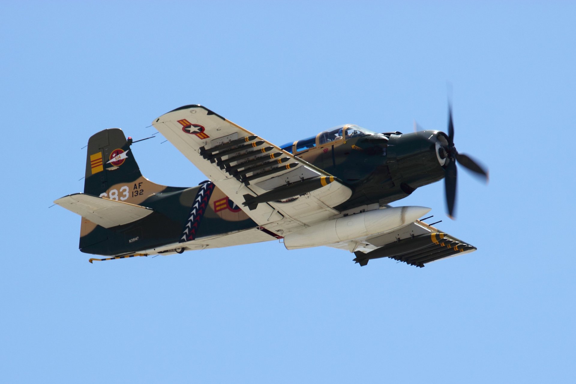 a-1 skyraider skyraider aereo d attacco