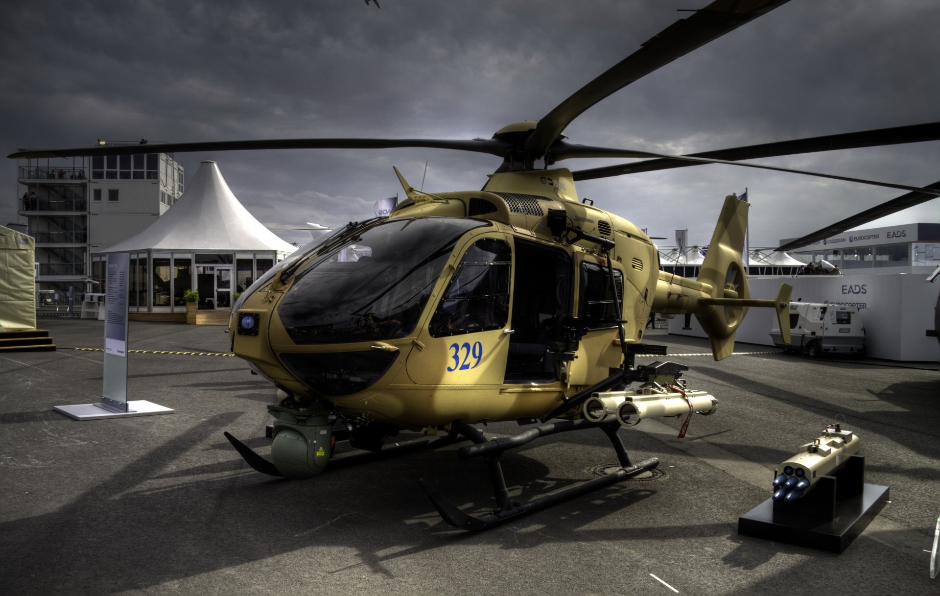 hubschrauber eu 635- luftfahrt foto