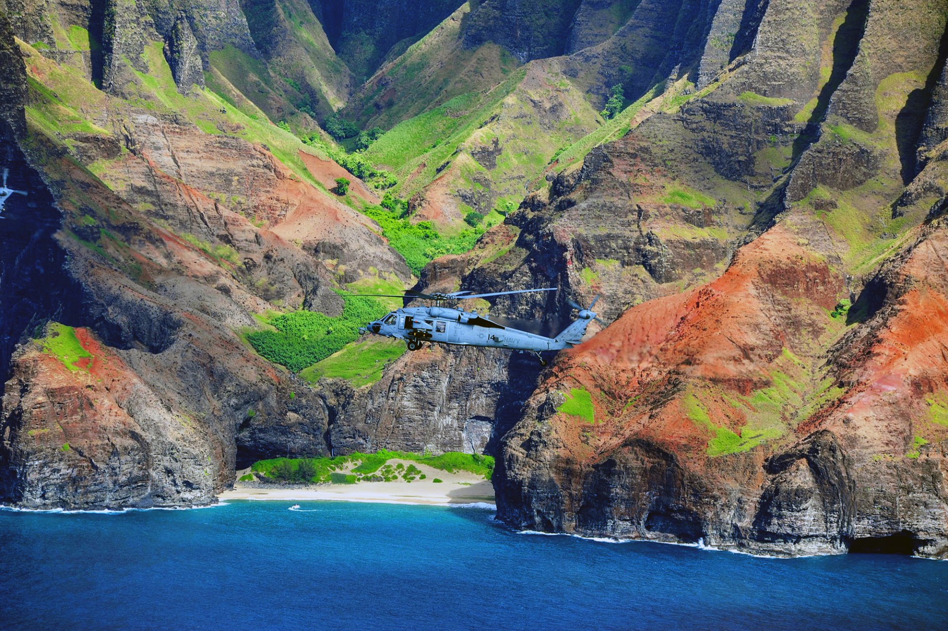 mh-60s seahawk militärtransport flug landschaft