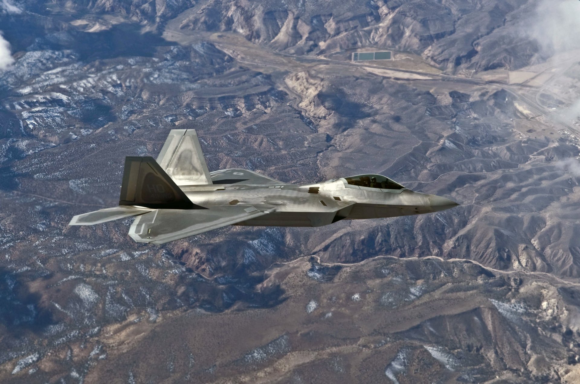 f-22 raptor caccia multiuso