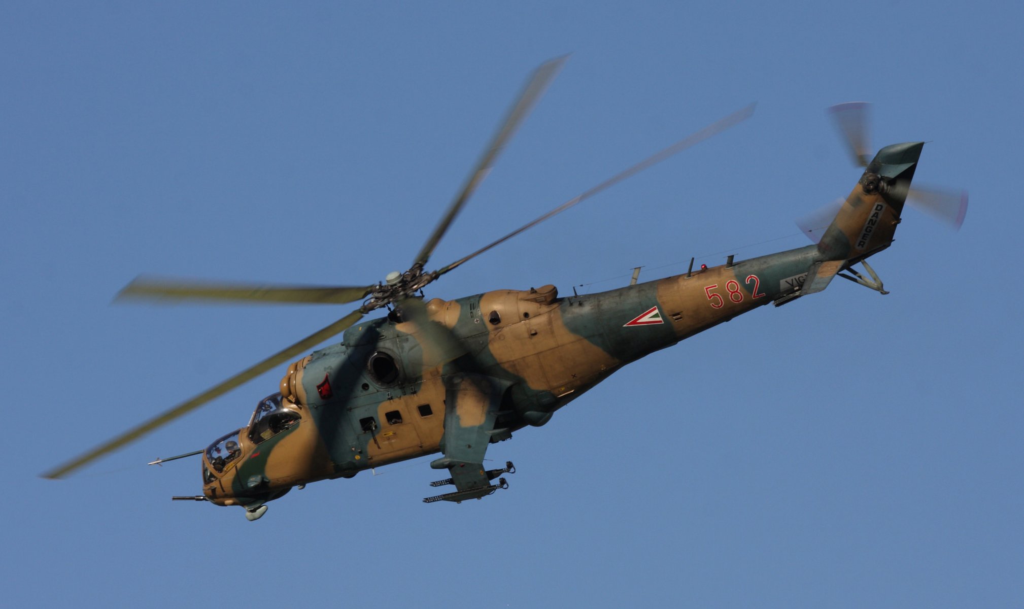 mi-24 lama di combattimento di volo