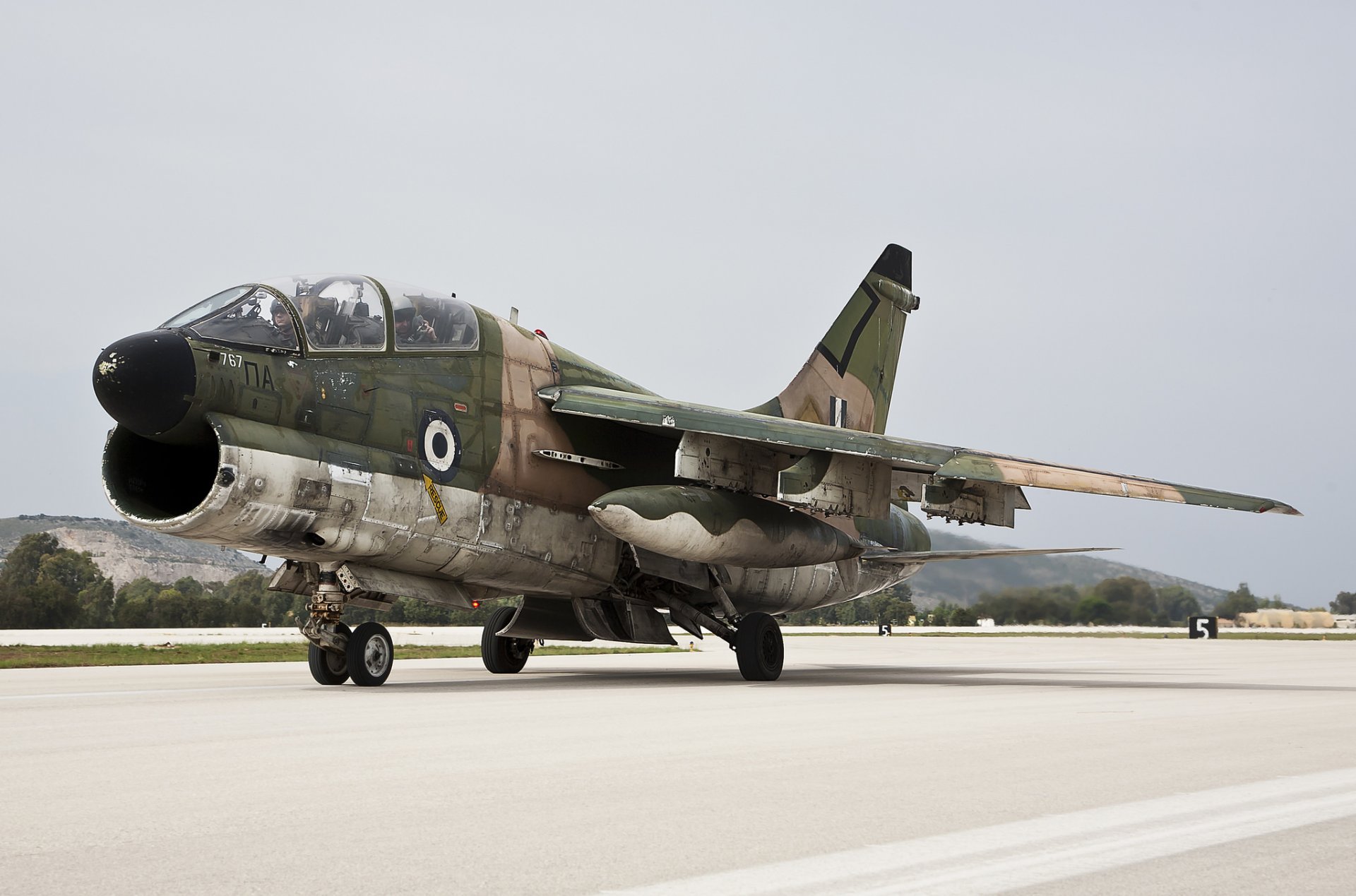 corsair ii a-7a sturmflugzeug flugplatz