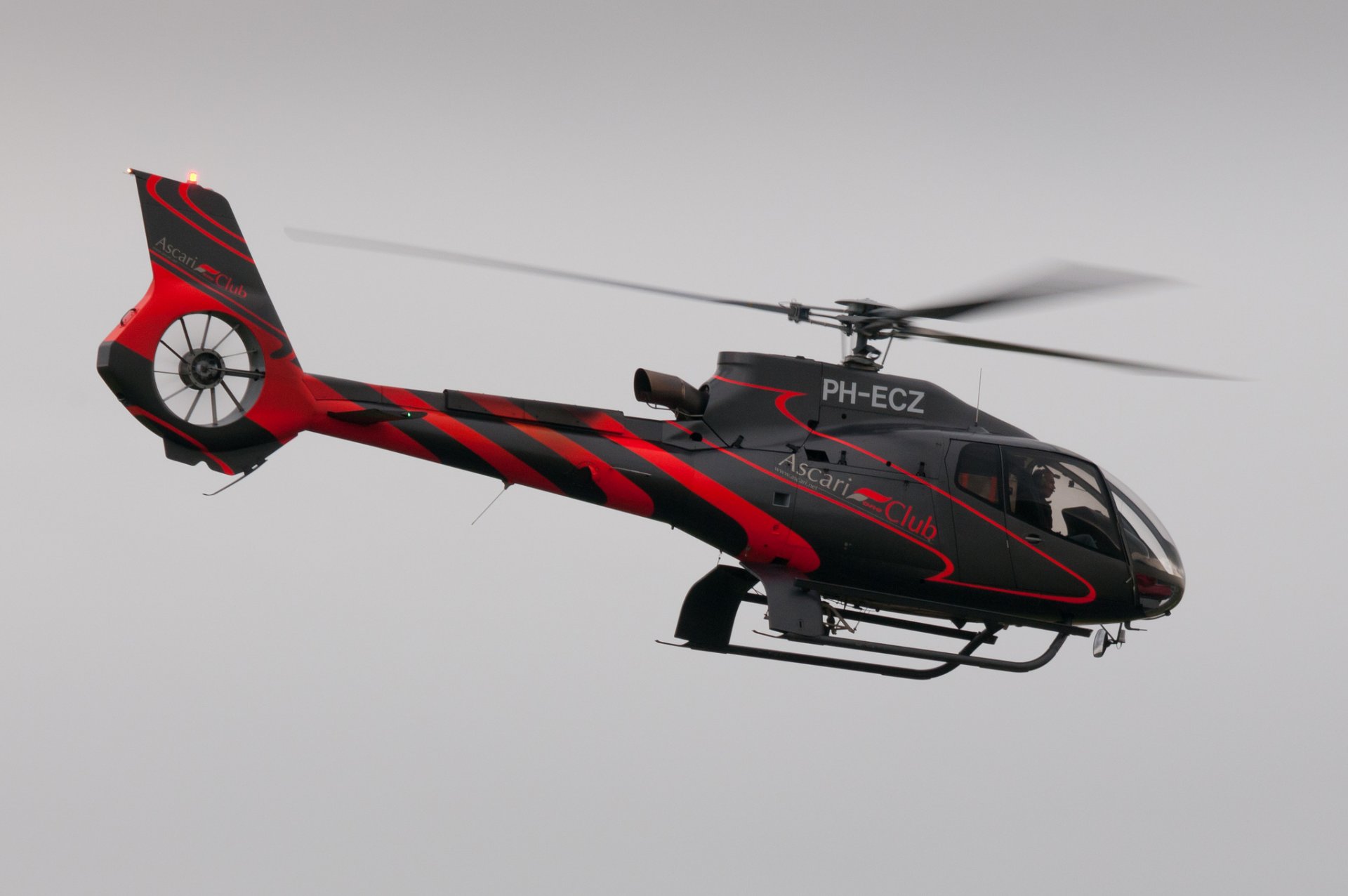 eurocopter ec130 одномоторный