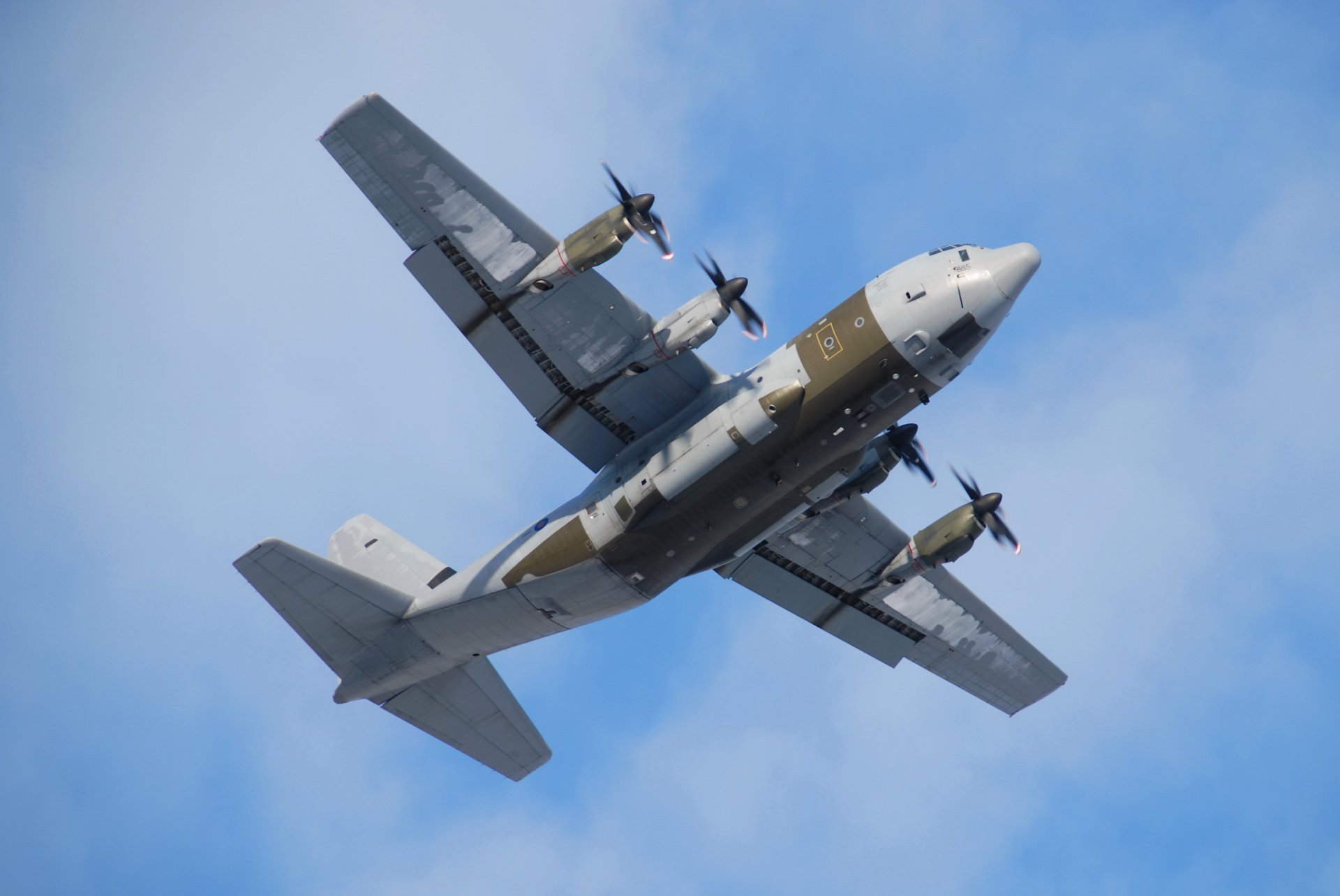 lockheed martin c-130j super hercules transport militaire avion ciel