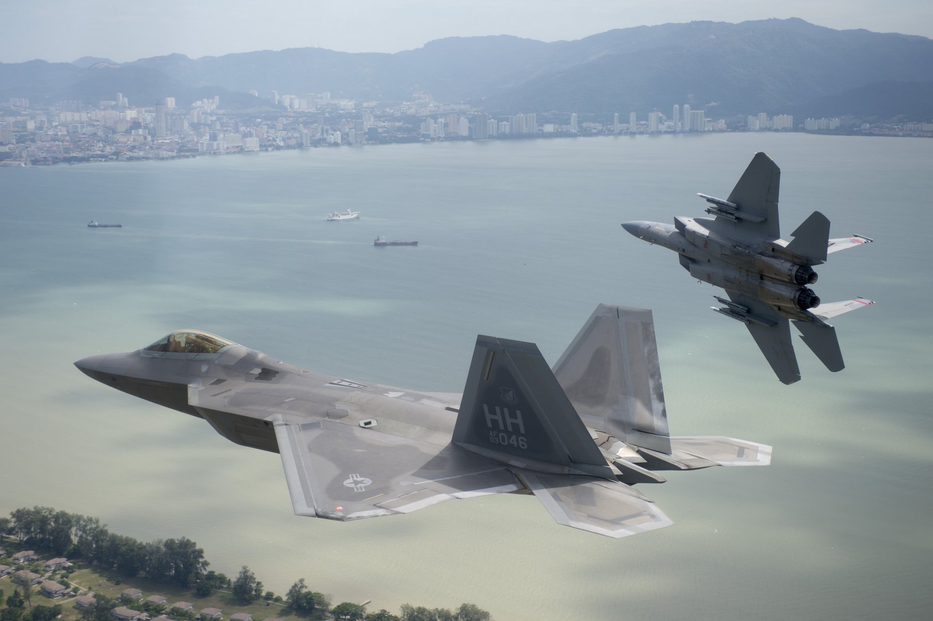 f-22 raptor e-15 cazas