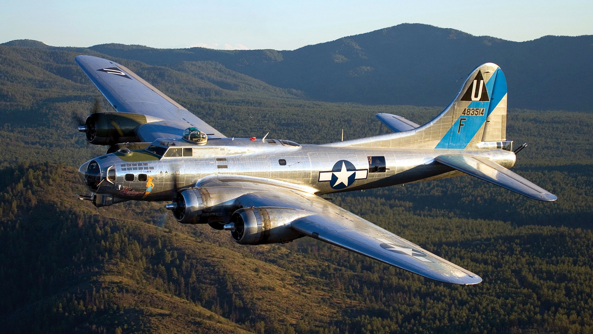 b-17 fortezza volante bombardiere cielo montagne retro