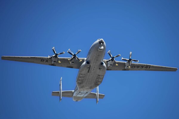 AN-22 turboprop transport aircraft