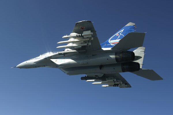 Wojskowy, samolot, Wielofunkcyjny myśliwiec frontalny MiG-35