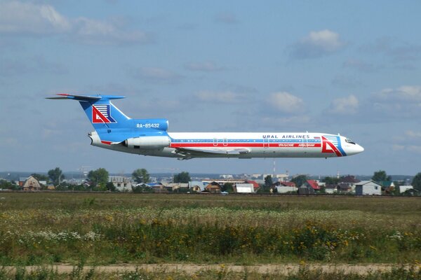 Approche d un avion de passagers