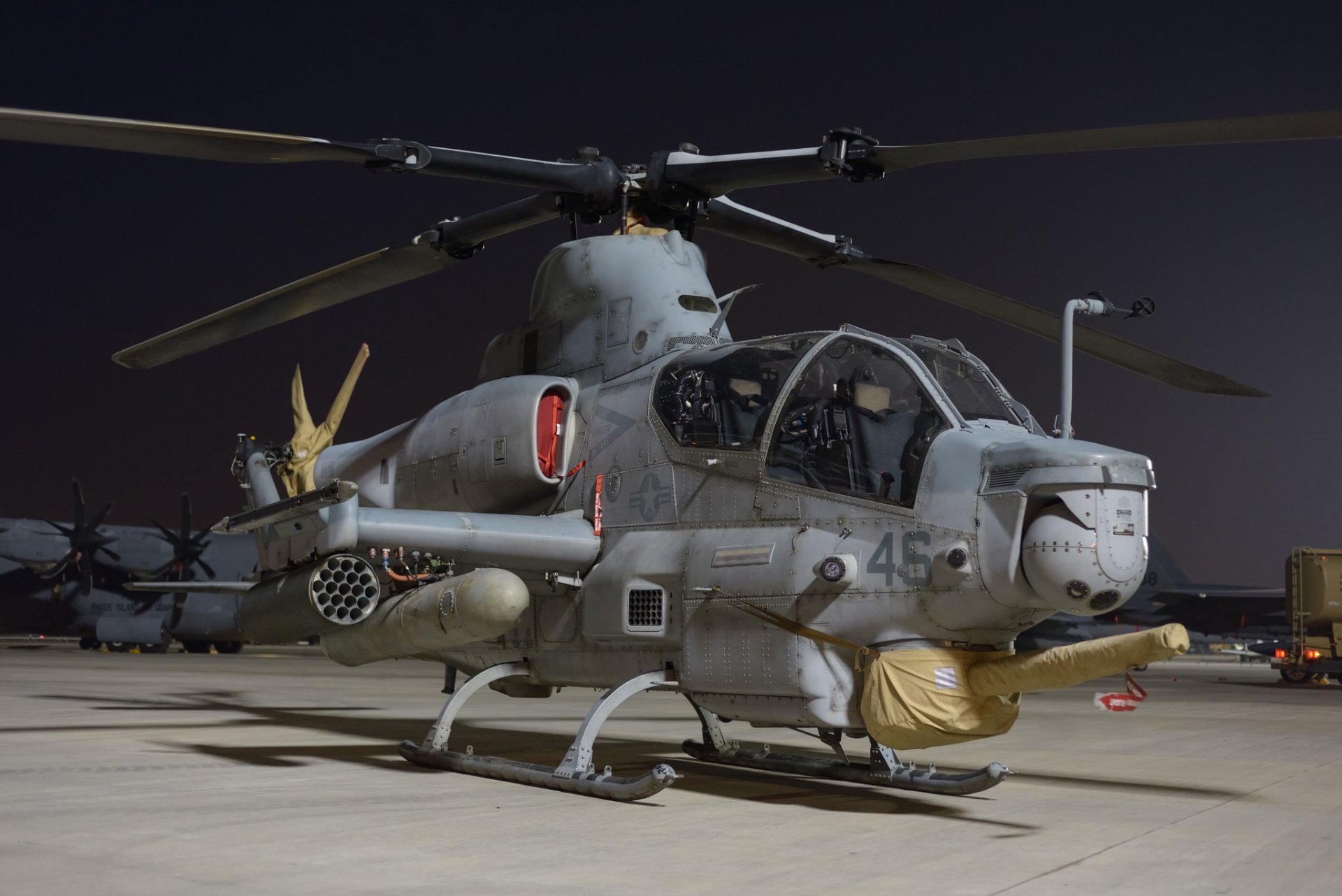 bell ah-1z viper viper strajk helikopter lotnisko