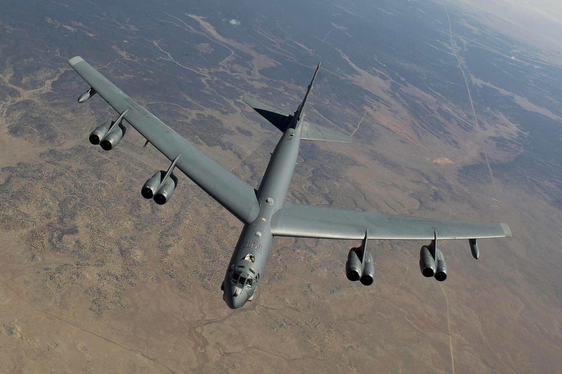 boeing b-52 stratofortress heavy strategic bomber flight