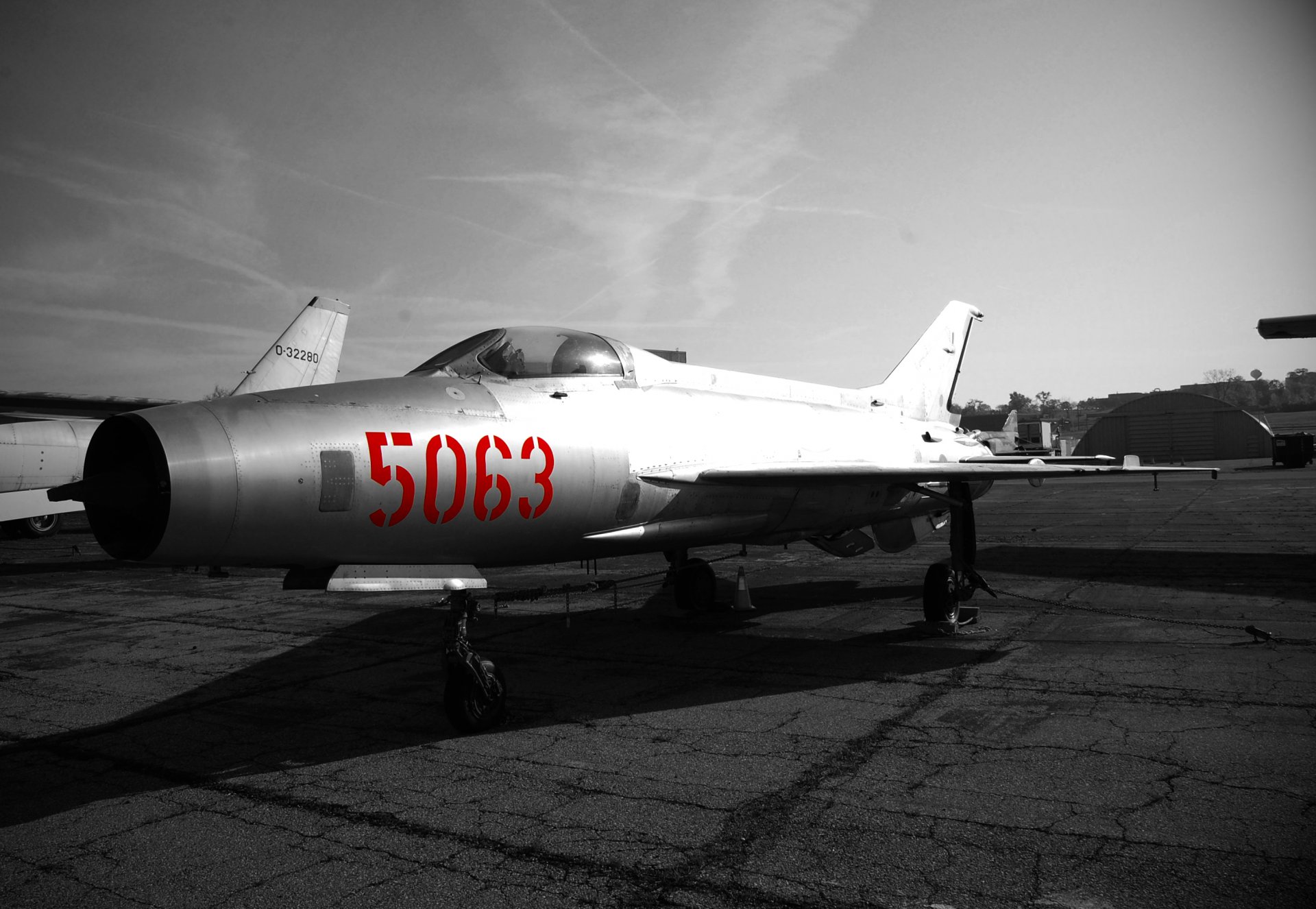 mig-21 fishbed chasseur polyvalent mikoyan gurevich supersonique aviation nez chb